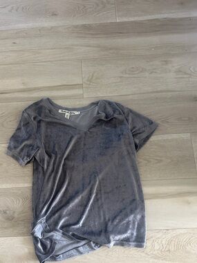 Michael Stars Slate Gray Velvet V-Neck Short Sleeve Tee